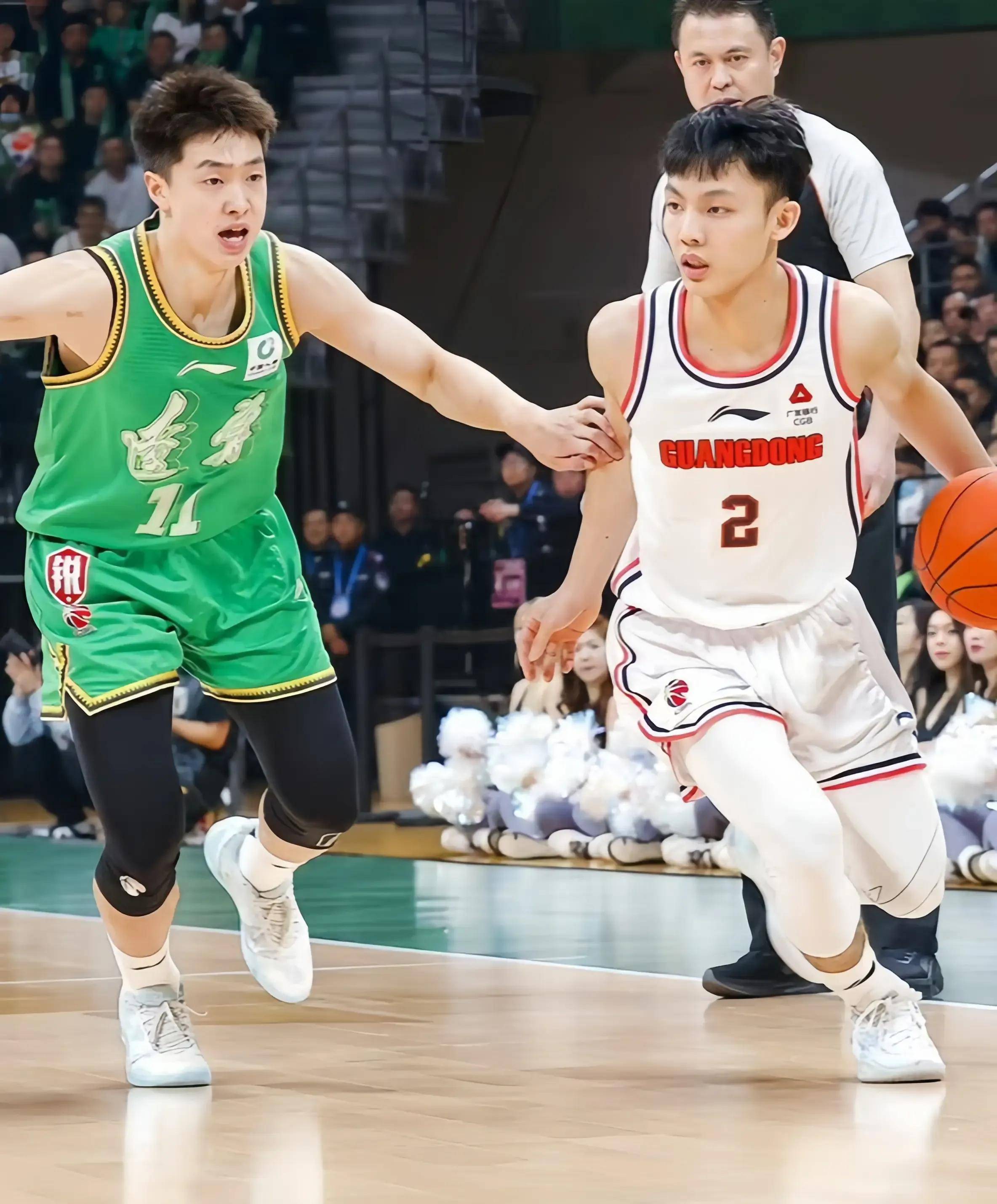 关于辽粤新年大战个人集锦：鄢手骐三分4中4助辽宁力克广东的信息