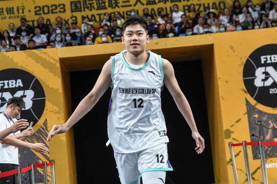 FIBA回顾王俊杰对阵印度队精彩瞬间：未来可期，继续加油(lol全球总决赛回放完整版)